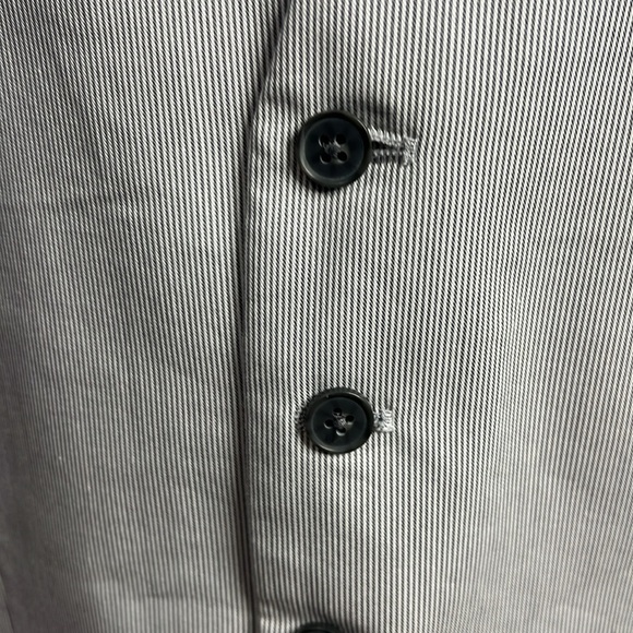 Express Men’s Gray Pinstripe 6-Button Vest – Size M - Picture 4 of 8